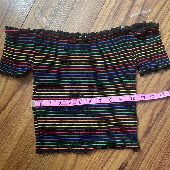 Heart & Hips Rainbow Striped Ruched Stretched Crop Top sz M - Picture 12 of 15